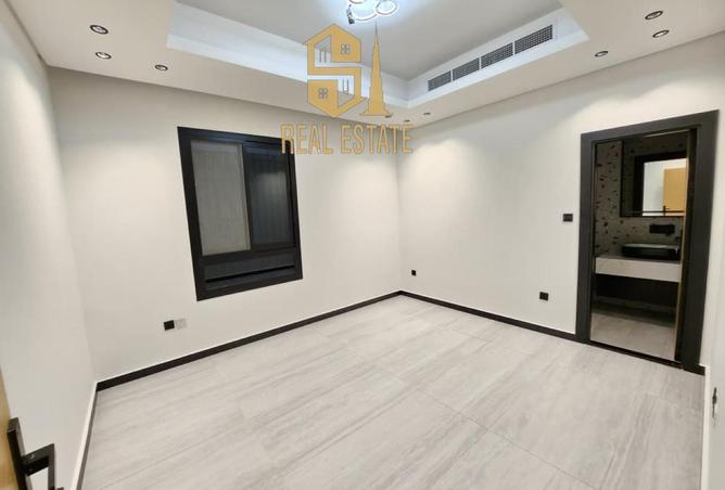 15713886 - صورة العقار 2