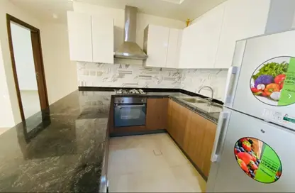 شقة - غرفة نوم - 2 حمامات للايجار في عزيزي فاريشتا - الفرجان - دبي