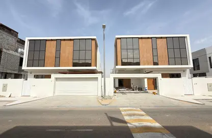 Apartment - 4 Bedrooms - 5 Bathrooms for sale in Hoshi - Al Badie - Sharjah