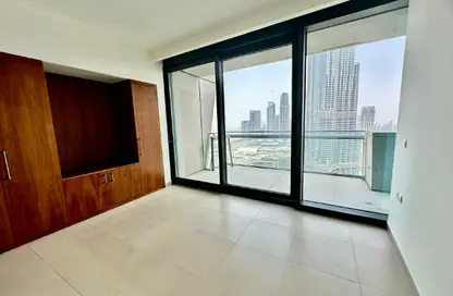 Apartment - 3 Bedrooms - 4 Bathrooms for sale in Burj Vista 1 - Burj Vista - Downtown Dubai - Dubai