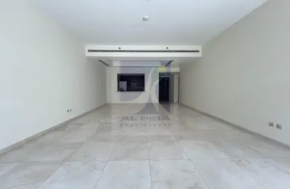 Apartment - 1 Bedroom - 2 Bathrooms for rent in Bay Square Building 3 - Bay Square - Business Bay - Dubai