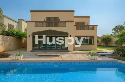 Villa - 5 Bedrooms - 5 Bathrooms for rent in Legacy - Jumeirah Park - Dubai