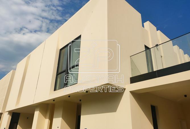 Townhouse - 3 Bedrooms - 5 Bathrooms for sale in Golf Community - Al Zorah - Ajman