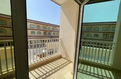 Townhouse - 2 Bedrooms - 3 Bathrooms for rent in Al Zaheya Gardens - Al Zahya - Ajman