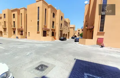 صورة لـ مبنى خارجي شقة - 1 حمام للايجار في مجمع الوزارات - خليفة بارك - الطريق الشرقي - أبوظبي ، صورة رقم 1