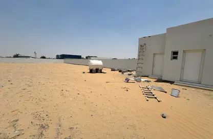 أرض - استوديو للايجار في الصجعة الصناعية - آلصجعه - الشارقة