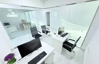 Office Space - Studio - 1 Bathroom for rent in Fatima Mohammad Ahmad Bin Suleiman Building - Al Raffa - Bur Dubai - Dubai