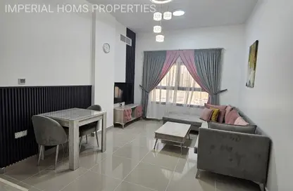 Apartment - 1 Bedroom - 1 Bathroom for rent in Corniche Tower - Ajman Corniche Road - Ajman