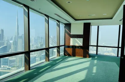 صورة لـ غرفة فارغة طابق كامل - استوديو - 6 حمامات للايجار في برج يوبورا 1 - أبراج يو بورا - الخليج التجاري - دبي ، صورة رقم 1