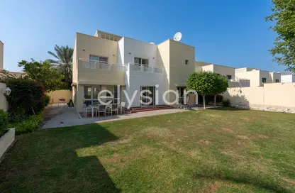 Villa - 5 Bedrooms - 5 Bathrooms for rent in Meadows 4 - Meadows - Dubai