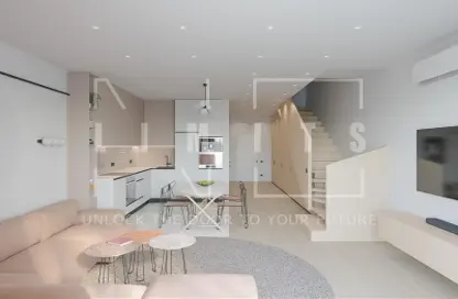 Living / Dining Room image for: Townhouse - 2 Bedrooms - 3 Bathrooms for sale in Verdana 2 - Dubai Investment Park - Dubai, Image 1
