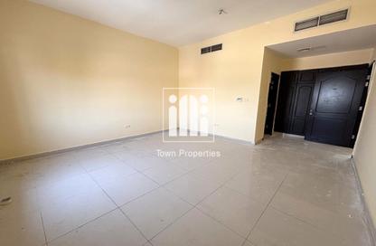 Villa - 7+ Bedrooms - 7+ Bathrooms for rent in Shakhbout City - Abu Dhabi