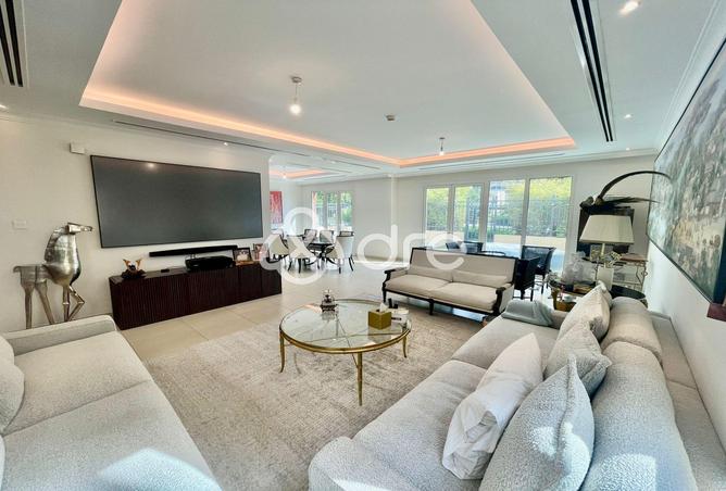 15230307 - Property Image 2