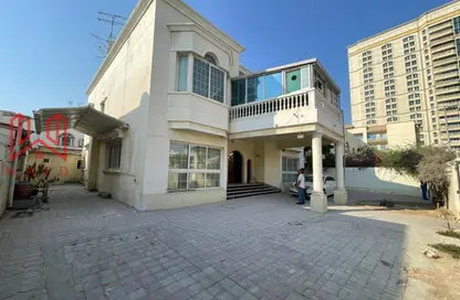 فيلا - 5 غرف نوم - 7 حمامات للايجار في فلل الجميرا 1 - جميرا 1 - جميرا - دبي