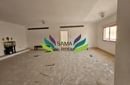 فيلا - استوديو - 4 حمامات للايجار في فلل ام سقيم 3 - أم سقيم 3 - أم سقيم - دبي