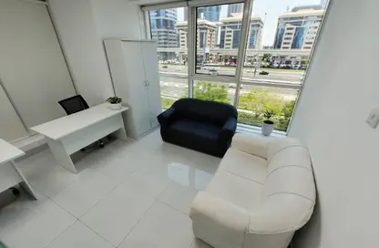 Office Space - Studio - 1 Bathroom for rent in Aspin Tower - Sheikh Zayed Road - Dubai