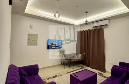 شقة - غرفة نوم - 2 حمامات للايجار في مساكن كورنيش عجمان - طريق كورنيش عجمان - عجمان