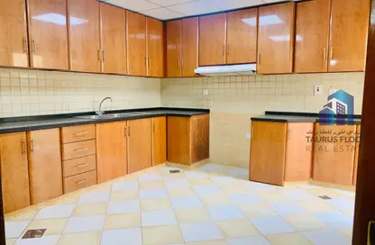 فيلا - 3 غرف نوم - 4 حمامات للايجار في أبو هيل - أبو هيل - ديرة - دبي