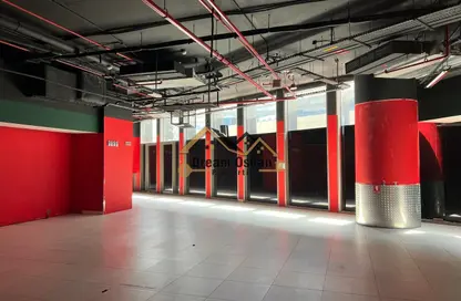 Shop - Studio - 2 Bathrooms for rent in Lamcy Residence - Oud Metha - Bur Dubai - Dubai