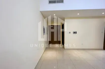 Apartment - 1 Bedroom - 2 Bathrooms for sale in Bawabat Al Sharq - Baniyas East - Baniyas - Abu Dhabi