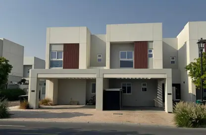 Villa - 3 Bedrooms - 4 Bathrooms for rent in Amaranta - Villanova - Dubai Land - Dubai