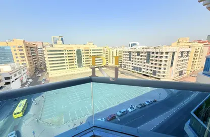 Apartment - 4 Bedrooms - 4 Bathrooms for rent in Silver Sands 2 - Mankhool - Bur Dubai - Dubai