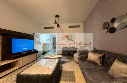 شقة - غرفة نوم - 2 حمامات للايجار في برج منازل 5 - شارع التعاون - التعاون - الشارقة