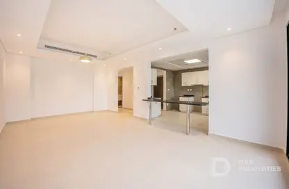Empty Room image for: Apartment - 2 Bedrooms - 3 Bathrooms for rent in Forum Residences - Majan - Dubai, Image 1