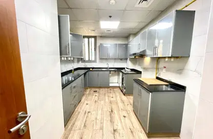 Apartment - 3 Bedrooms - 4 Bathrooms for rent in Al Warqa'a 1 - Al Warqa'a - Dubai
