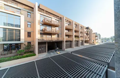 Apartment - 4 Bedrooms - 5 Bathrooms for rent in District 14 - Jumeirah Village Circle - Dubai