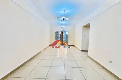 Apartment - 3 Bedrooms - 3 Bathrooms for rent in Hajar Building - Muwaileh Commercial - Sharjah