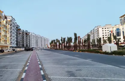 شقة - 2 غرف نوم - 3 حمامات للبيع في قرية الاميرة - الياسمين - عجمان