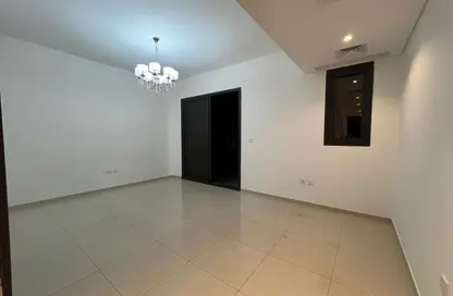 Villa - 2 Bedrooms - 4 Bathrooms for rent in Nasma Residence - Al Tai - Sharjah