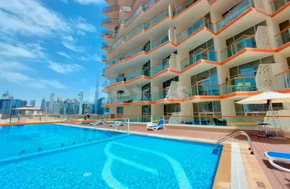 Pool image for: Apartment - 1 Bathroom for sale in Millennium Binghatti Residences - Business Bay - Dubai, Image 1