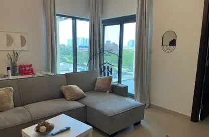 شقة - 2 غرف نوم - 3 حمامات للايجار في عزيزي برتون - الفرجان - دبي