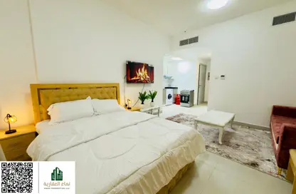Apartment - Studio - 1 Bathroom for rent in Corniche Tower - Ajman Corniche Road - Ajman