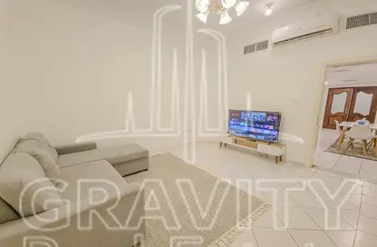 Apartment - 2 Bedrooms - 3 Bathrooms for rent in Al Maqtaa Tower 1 - Hadbat Al Zafranah - Muroor Area - Abu Dhabi