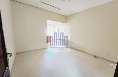 Apartment - Studio - 1 Bathroom for rent in Fire Station Road - Muwaileh - Sharjah