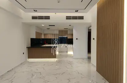 شقة - غرفة نوم - 2 حمامات للايجار في بناية الأمير - ارجان - دبي