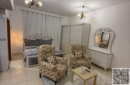 Apartment - 1 Bathroom for rent in Corniche Tower - Ajman Corniche Road - Ajman