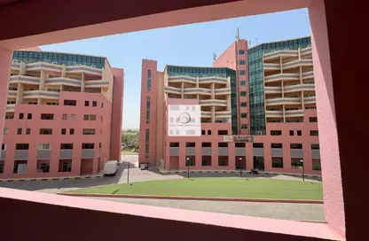 Apartment - Studio - 1 Bathroom for rent in The Gardens Buildings - The Gardens - Dubai