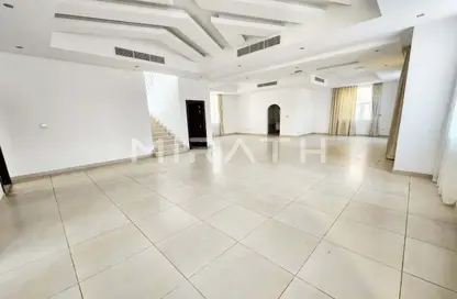 Villa - 5 Bedrooms - 6 Bathrooms for rent in Umm Suqeim 2 Villas - Umm Suqeim 2 - Umm Suqeim - Dubai