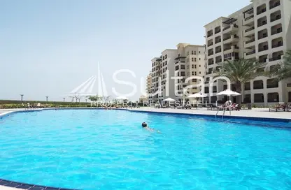 Pool image for: Apartment - 1 Bathroom for rent in Marina Apartments B - Al Hamra Marina Residences - Al Hamra Village - Ras Al Khaimah, Image 1