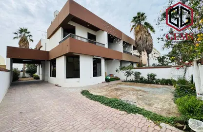 Villa - 4 Bedrooms - 5 Bathrooms for rent in Al Garhoud Villas - Al Garhoud - Dubai