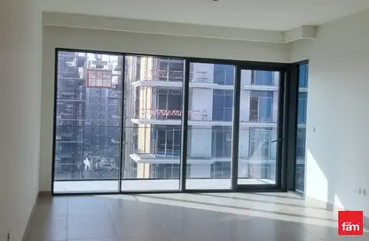 Apartment - 2 Bedrooms - 2 Bathrooms for sale in Seagate Building 1 - Seagate - Mina Rashid - Dubai