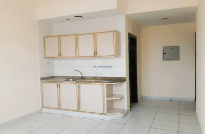 صورة لـ مطبخ شقة - 1 حمام للايجار في المرر - ديرة - دبي ، صورة رقم 1