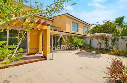 Villa - 5 Bedrooms - 6 Bathrooms for rent in Umm Suqeim 1 Villas - Umm Suqeim 1 - Umm Suqeim - Dubai