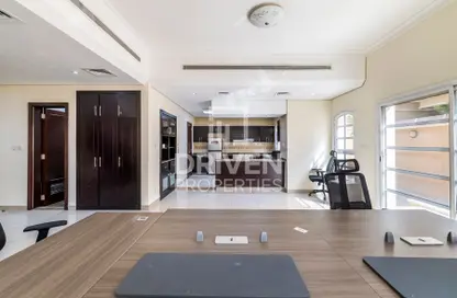 فيلا - 3 غرف نوم - 4 حمامات للايجار في فيلات الجاليري - قمم النصر - مدينة دبي الرياضية - دبي