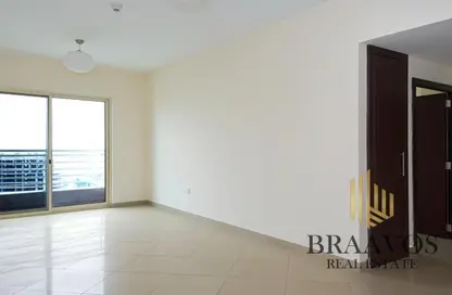 Apartment - 1 Bedroom - 2 Bathrooms for rent in Icon Tower 1 - JLT Cluster M - Jumeirah Lake Towers - Dubai