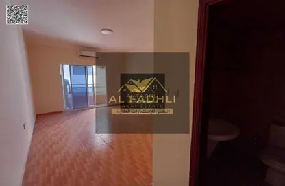 شقة - 2 غرف نوم - 2 حمامات للايجار في فلل الروضة 3 - 3  الروضة - الروضة - عجمان